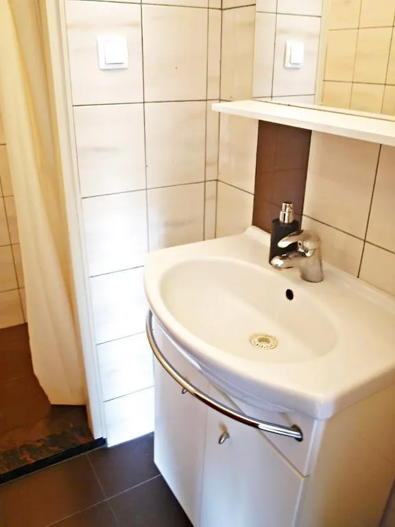 Apartment Mylo Zadar 0*,  Κροατία